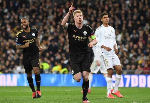  曼城德布劳内传射建功轻取埃弗顿继续领骑