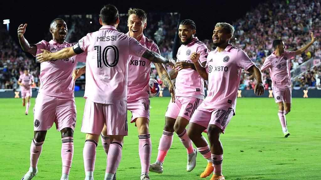  法甲射手榜竞争白热化，姆巴佩帽子戏法独领风骚